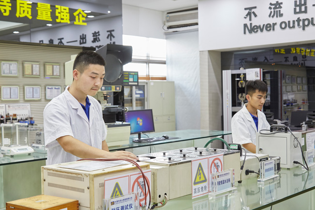 東莞制造業(yè)如何做品牌？這家工業(yè)企業(yè)簽下甄子丹任代言人